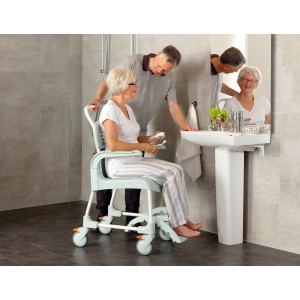 Wózek prysznicowy Etac Clean. Wózek prysznicowy Etac Clean.