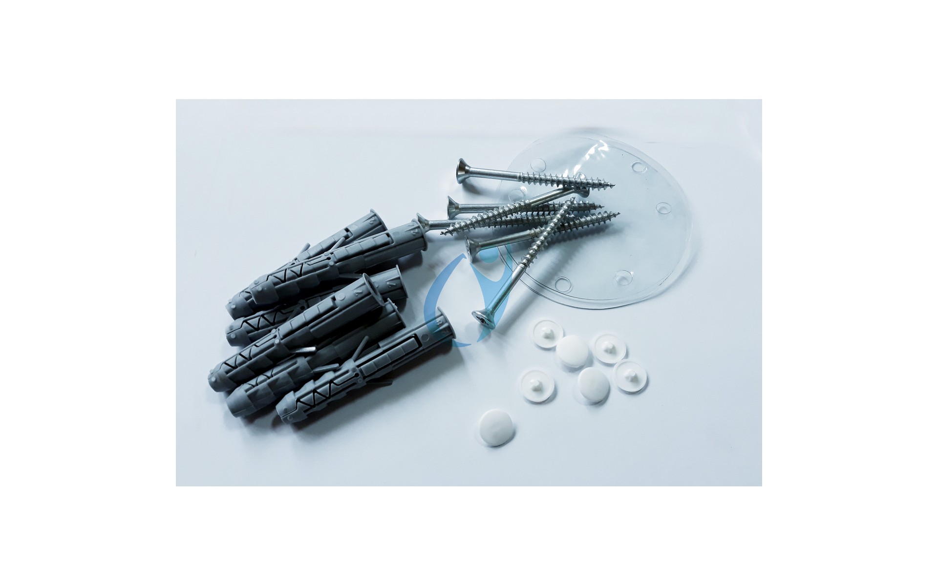 Komplet montażowy w zestawie.